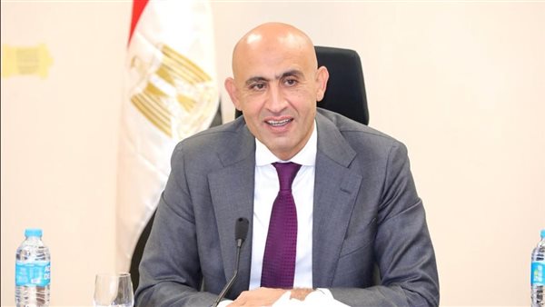 محمد عبد اللطيف وزير التربية والتعليم 