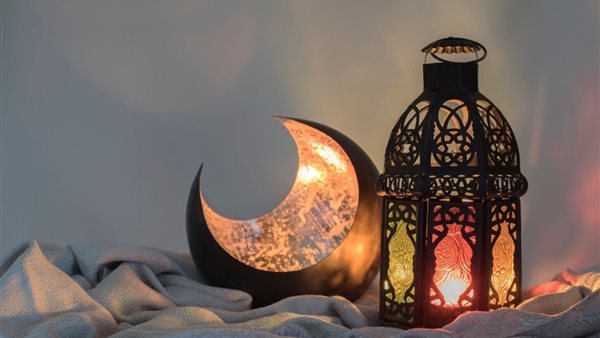 أشكال فوانيس رمضان الجديدة 2025