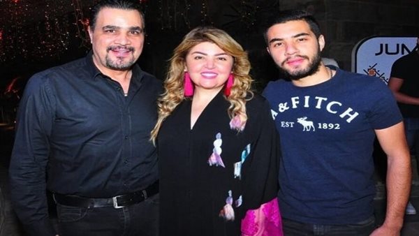 نجل مها أحمد ينضم لفريق أوربي والفنانة تحتفل