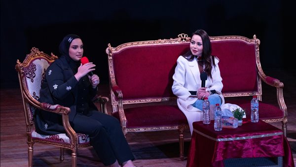 اسما ابراهيم ويارا احمد