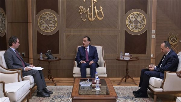 الدكتور مصطفى مدبولي، رئيس مجلس الوزراء، وأحمد المسلماني