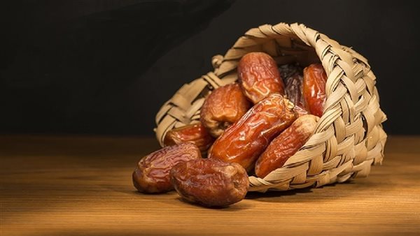 هل صيام يوم 27 رجب بدعه؟