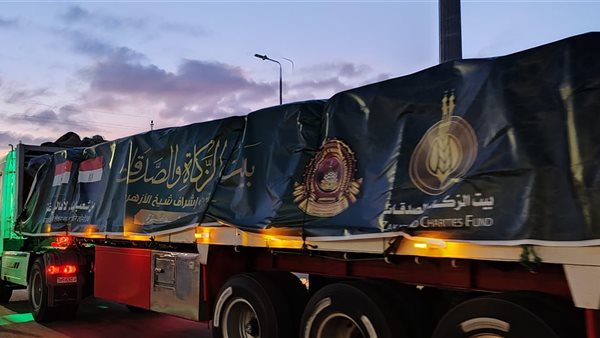 معبر رفح ينبض بالتضامن