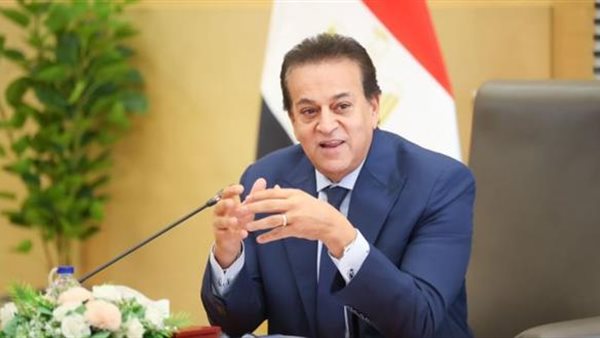 وزير الصحة: تصنيع أجهزة السونار فى مصر خطوة