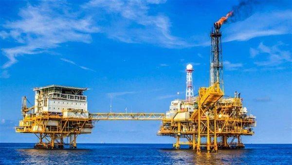 نجاح حفر بئر استكشافي جديد بخليج السويس
