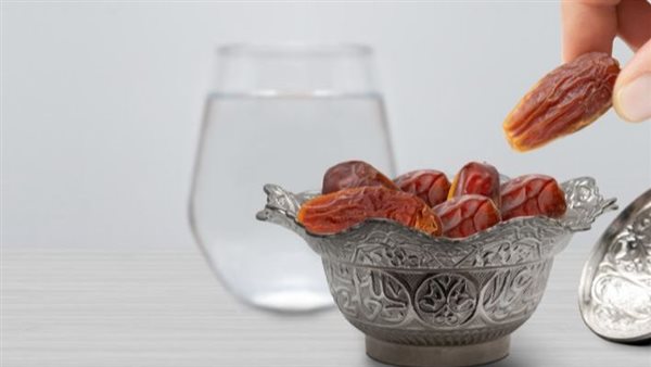 حكم صيام يوم الجمعة منفردا لقضاء رمضان