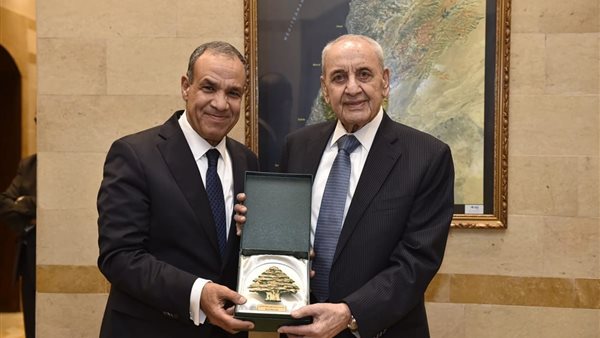 عبد العاطي 