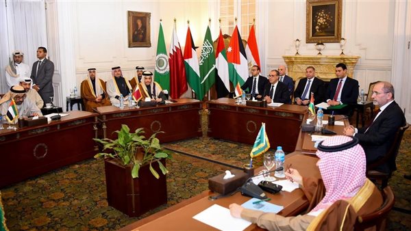 اجتماع السداسية العربية في القاهرة