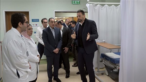 رئيس الوزراء المصري يتفقد مستشفى الناس