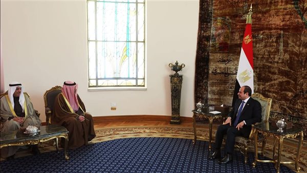 الرئيس عبد الفتاح السيسي، ووزير الدفاع الكويتي