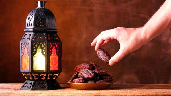 هل يجوز الصيام قبل رمضان ب 15 يوم 