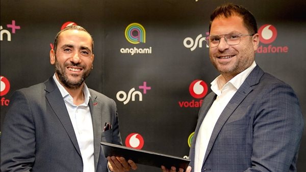جانب من تجديد الشراكة بين ڤودافون مصر وأنغامي وOSN+