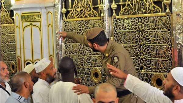 حجز زيارة الروضة الشريفة