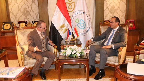 الدكتور أحمد السبكي، رئيس هيئة الرعاية الصحية