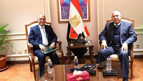 لقاء كامل الوزير بسفير المغرب بالقاهرة