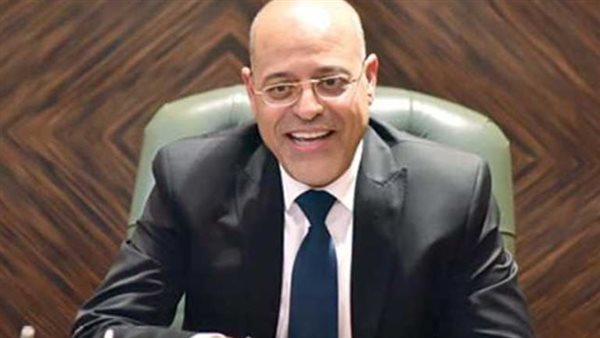 وزير العمل 