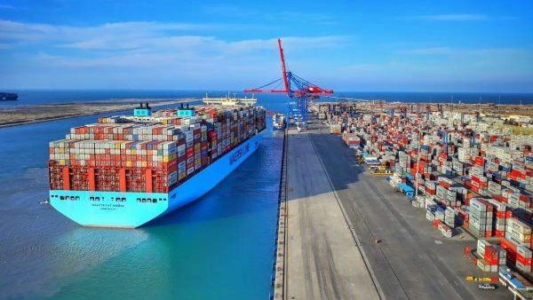 تراجع عجز الميزان التجاري غير النفطي لمصر بحوالي 4.6%