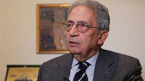 عمرو موسى 