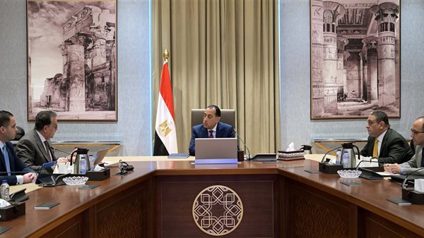لقاء مصطفى مدبولي مع وزير الصحة اليوم