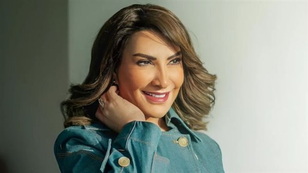 من هي الفنانة هدى حسين بعد سحب الجنسية الكويتية منها؟ المصير