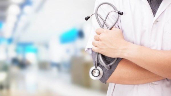 خطوات الحصول على قروض الأطباء من البنوك