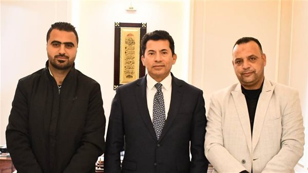  وزير الرياضة من استعدادات افتتاح مركز شباب محمد صلاح