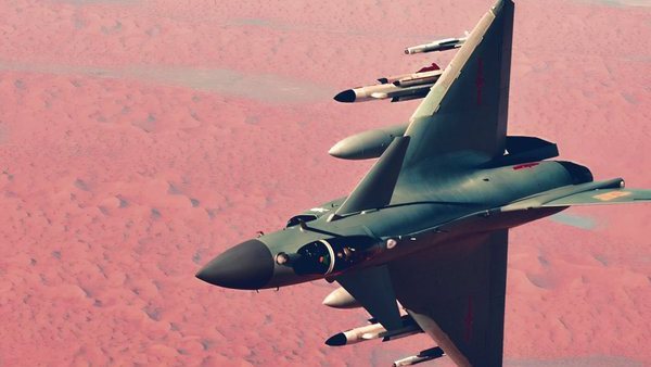 المقاتلة الصينية j 10c .. قادرة على ضرب الطائرات عن بعد