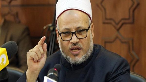 الدكتور إبراهيم الهدهد، رئيس جامعة الأزهر الأسبق