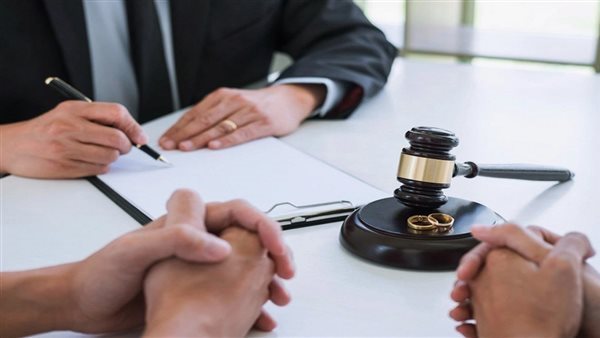 هل يحق للزوجة المطالبة بقائمة المنقولات قبل الطلاق