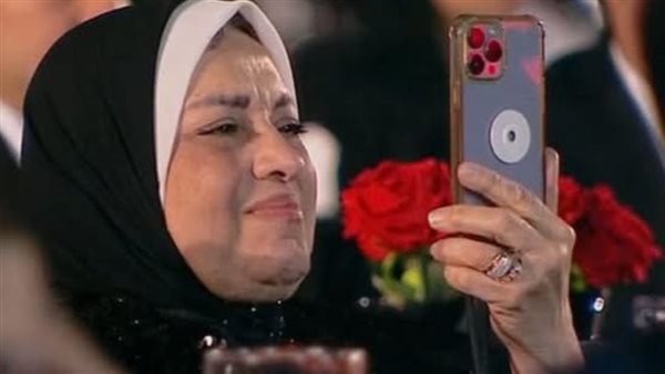 من هي زوجة الكابتن محمود الخطيب ؟