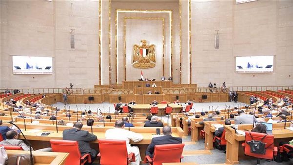 مناقشة خطة الحكومة للتحول للسيارات الكهربية