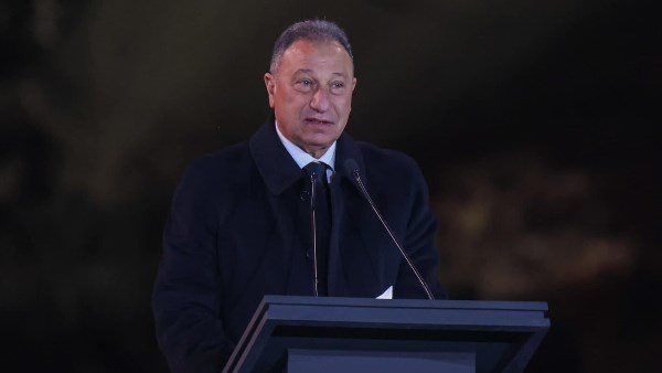 ما هو مرض كابتن محمود الخطيب 