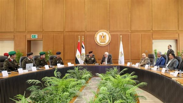 الدكتور أيمن عاشور، واللواء أسامة عبد الحميد داود