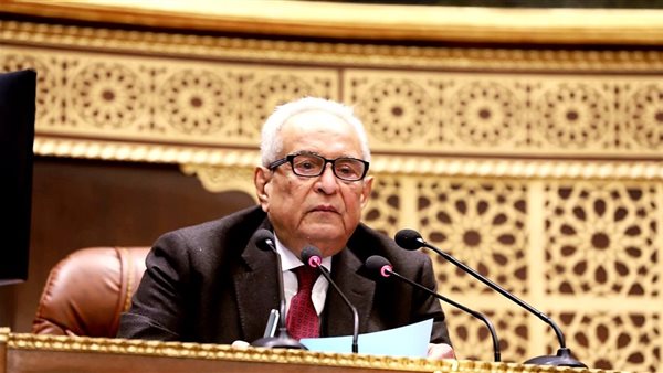 المستشار بهاء أبو شقة، وكيل أول مجلس الشيوخ
