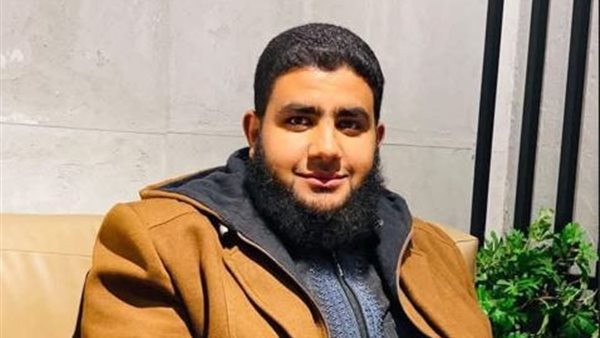 آخر لحظات في حياة الشاب مصطفى بن محمد المنتحر في بث مباشر