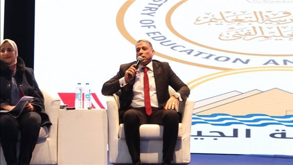 تعليم الجيزة تطلق أولى جلسات الحوار المجتمعي 