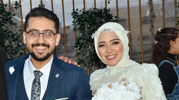 موقع الأيام المصرية يهنئ العروسين هدى أحمد وشمس الدين