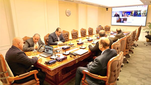 الفريق كامل الوزير، وزير الصناعة والنقل