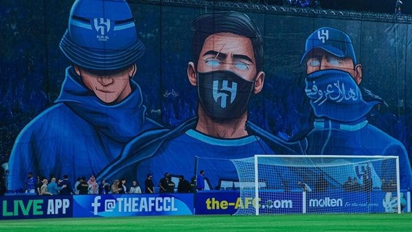 شاهد.. كوليبالي يهدد مشجعي الهلال السعودي بعد الهزيمة