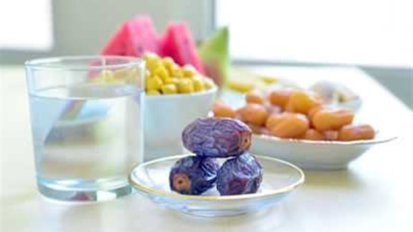 الطريقة الصحيحة للافطار في رمضان