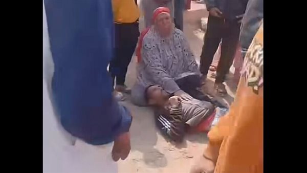 في نهار رمضان.. شخص يهتك عرض طفلة داخل حمام مسجد