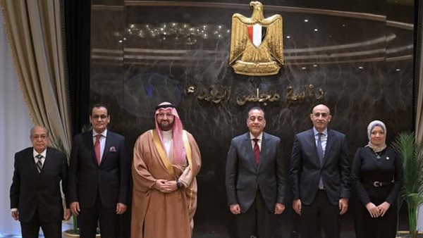 رئيس الوزراء يشهد توقيع بروتوكول تعاون المجلس العربي للطفولة