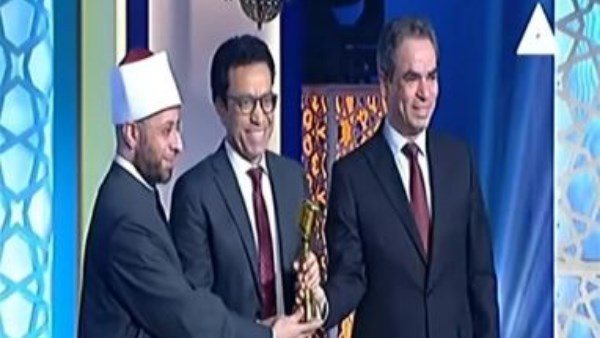 تكريم سامح حسين على برنامج قطايف