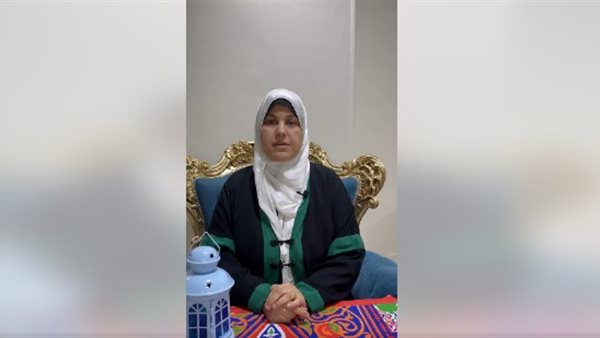 إيمان المنيسي واعظة بوزارة الأوقاف