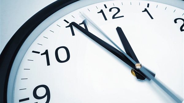 موعد تطبيق التوقيت الصيفي 2025