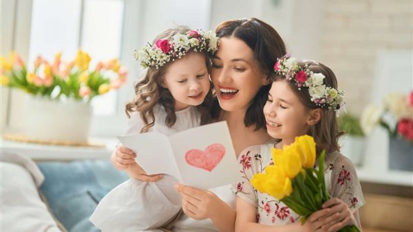 عبارات تهنئة لعيد الام 
