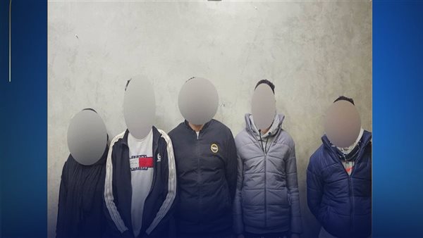 مشاجرة فيديو إلقاء أكياس المياه