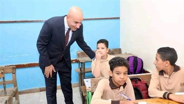 وزير التعليم يصدر قرار بمنح المدارس أجازة أسبوعًا 