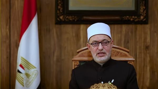 هل يمكن أن تصبح العبادة وسيلة لضياع الوقت؟.. مفتي الجمهورية 