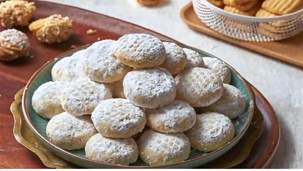 وزارة التموين تقرر صرف كحك العيد ضمن سلع فارق نقاط الخبز